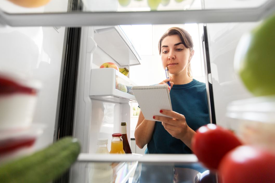 zero waste fridge check